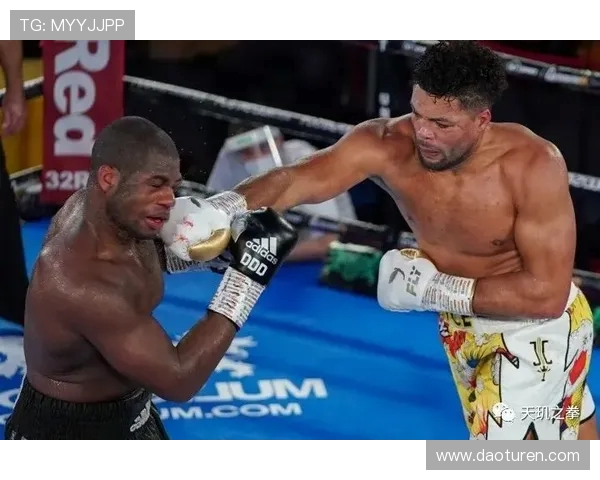 诺曼五回合残暴终结佐佐木，强势卫冕 WBO 次中量级王座