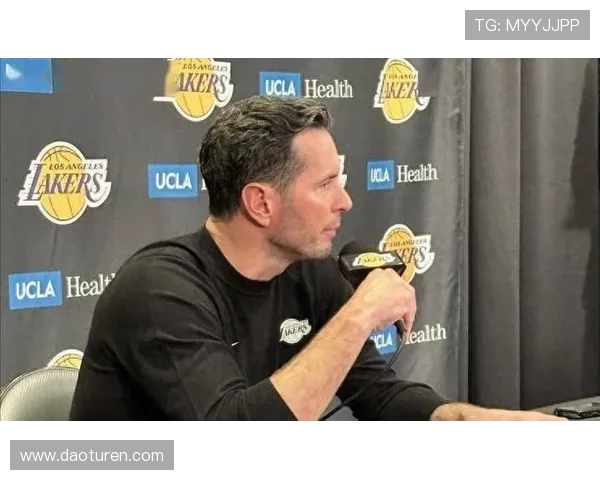 雷迪克评里夫斯：造犯规能力进阶，伸手即中招